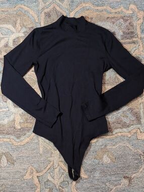 Abercrombie & Fitch Mock Neck Bodysuit